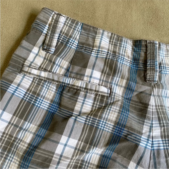 Dockers Men’s Plaid Cotton Cargo Shorts - Picture 7 of 13